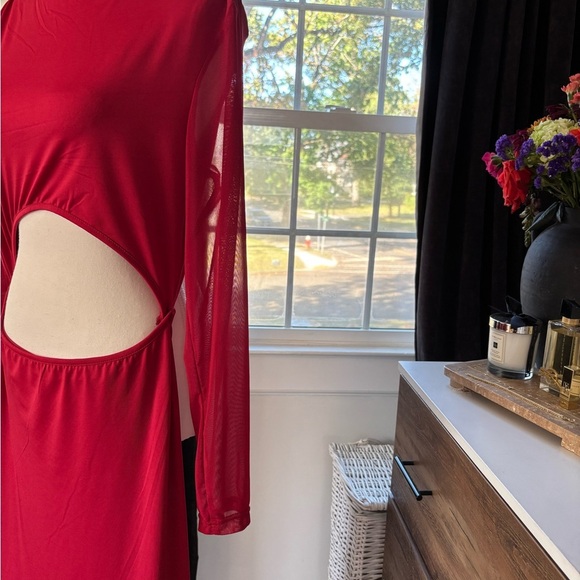 NEW ! Dark Red Cutout Long Sleeve Dress - Picture 2 of 3